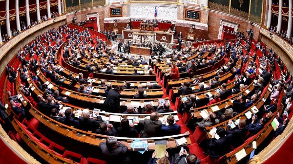Fransa'da hata yapma 'hakkı yasası' onaylandı