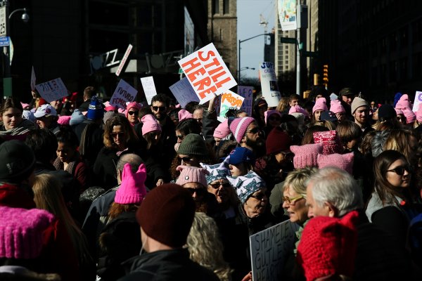 ABD'de kadınlar Trump'ı protesto etti