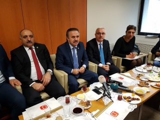 Türkiye en iyi başkanlarını oyluyor