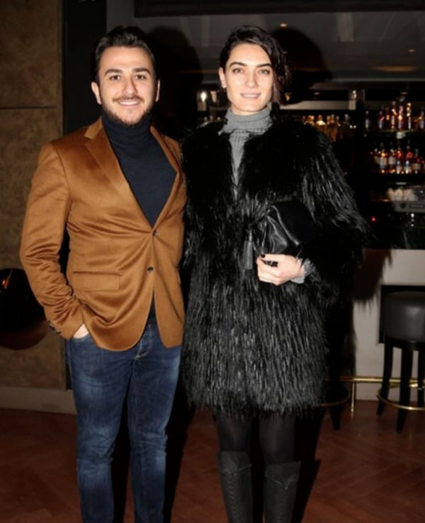 Hande Subaşı her şeyi sildi