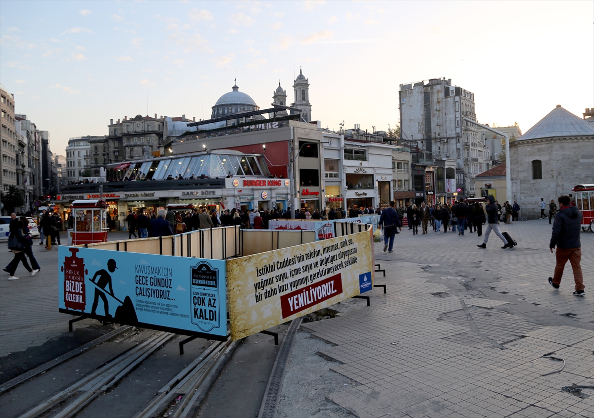 Beyoğlu ve İstiklal'deki altyapı çalışması sürüyor