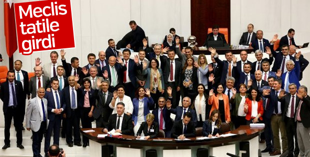 Meclis seçime kadar tatile girdi