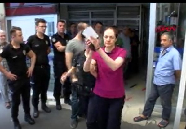 Makyajsız kedicikler sağlık kontrolünden geçti