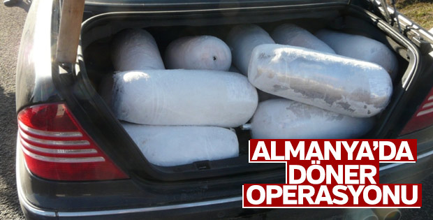 Almanya'da bir Türk'ün aracından 15 adet döner çıktı