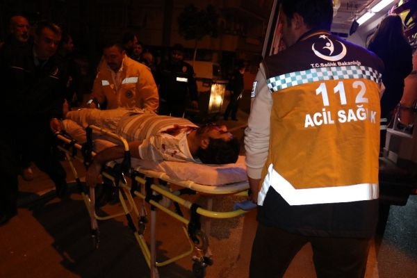 Adana'da 8'inci kattan düşen Sarıyıldız hayatını kaybetti