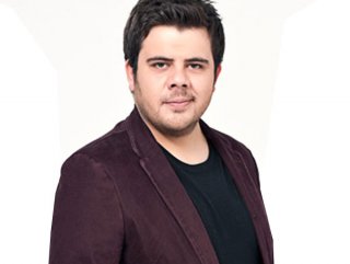 Eser Yenenler kimdir?