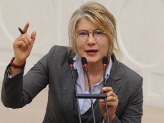 Emine Ülker Tarhan kimdir