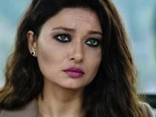 Nurgül Yeşilçay: Fuara geldim elbisem yok