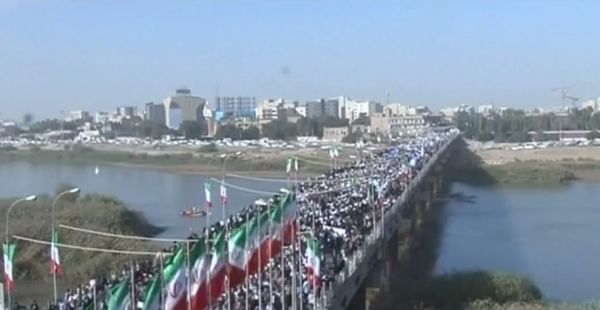 İran‘da hükümete destek gösterileri başladı