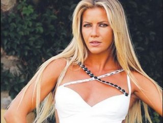 Ivana Sert kimdir