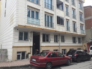 19 yaşındaki madde bağımlısı anneannesini rehin aldı