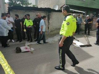 Bursa'da halk otobüsünün çarptığı çocuk hayatını kaybetti