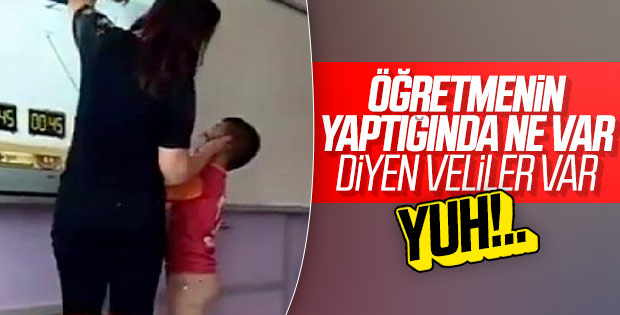 Öğrenciyi döven öğretmene veliler destek verdi