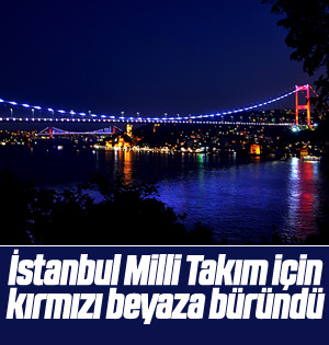 Galata Kulesi milli takım için kırmızı beyaza büründü