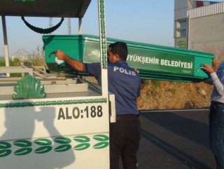 Çöp konteynerinden yeni doğmuş bebek cesedi çıktı