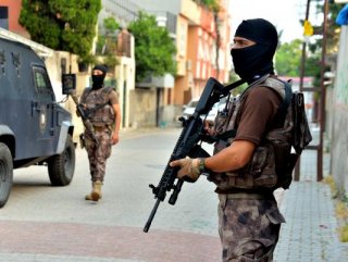 Adana merkezli 3 ile şafak vakti DEAŞ operasyonu