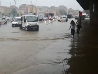 İtalya’da dolu 18 kişiyi yaraladı