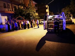 Malatya'da komşular arasında satırlı-bıçaklı kavga