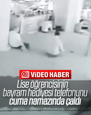 İstanbul'da cuma namazı sırasında telefon hırsızlığı