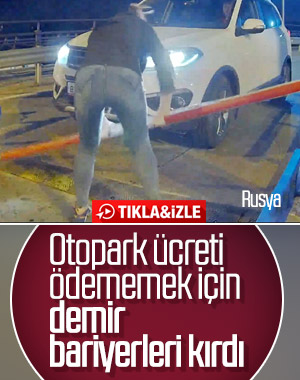 İki Rus kadın otoparkın demir bariyerini kırdı