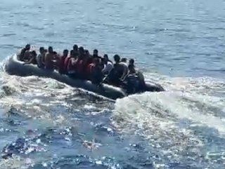 Yunanistan'a gitmeye çalışan 57 kaçak yakalandı