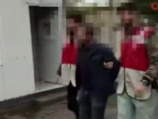 Yolda uyuyan köpeği ezip kaçan şahıs serbest bırakıldı