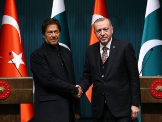 Pakistan Başbakanı İmran Han'dan Türkiye'ye destek mesajı