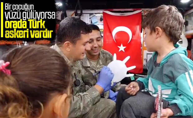 TSK, mobil klinikle Tel Abyad halkının yaralarını sarıyor