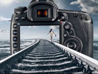 Adobe, Photoshop Camera isimli mobil uygulamasını duyurdu