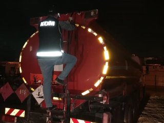İzmir'de kaçak yakıt operasyonu düzenlendi