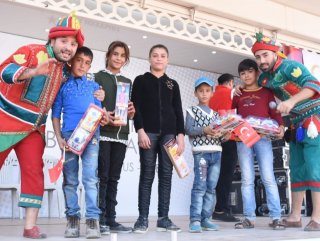 YTB, Suriyeli çocuklar için yollarda