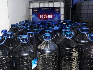 Çanakkale'de 4 bin litre kaçak şarap ele geçirildi
