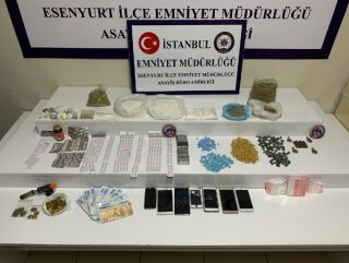 Esenyurt'taki uyuşturucu operasyonunda 4 gözaltı
