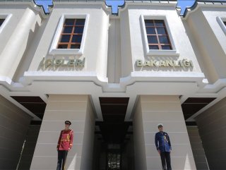 Hollanda uyruklu 2 terörist sınır dışı edildi