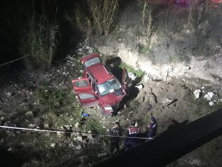 Manisa'da otomobiliyle köprüden düşen muhtar öldü