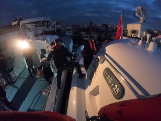 Balıkesir'de 35 kaçak göçmen yakalandı