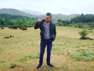 Annesini başına demir çubukla vurarak öldürdü
