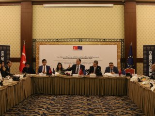 Vatandaş eğitim ve kamu personelinden şikayetçi