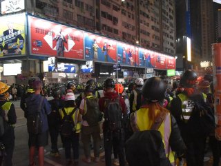 Hong Kong'da yeni yılın ilk protestosu