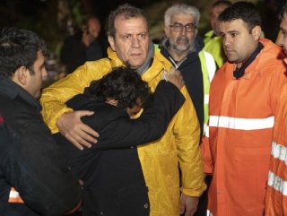 Mersin'de 6 kişilik ailenin yaşadığı baraka çöktü: 1 ölü