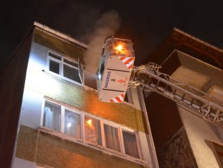 Şişli’de bir kadın sattığı evi ateşe verip kaçtı