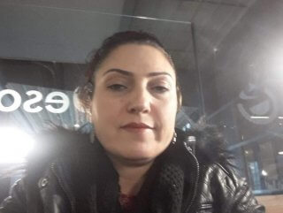 Kocasının bıçakladığı kadın ağır yaralandı