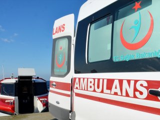 Deniz ambulansları 3 yılda 9 bin 800 hasta taşıdı