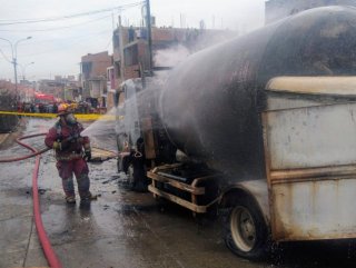 Peru'da gaz yüklü tanker patladı: 6 ölü, 45 yaralı