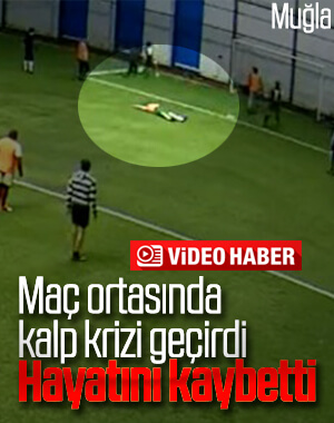 Halı sahada kalp krizinden ölüm anı kameralara yansıdı