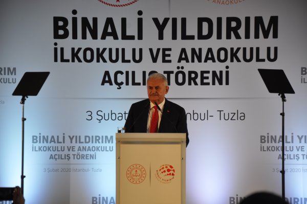 Binali Yldrm'n ocuklar okul yaptrd