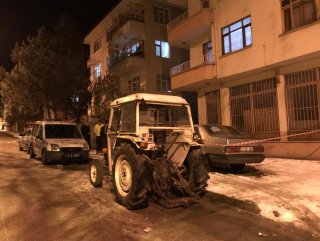 Kastamonu'da cinnet getiren adam eşini ve kendisini vurdu