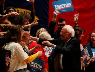 Demokratlar arasındaki başkanlık yarışında Sanders önde