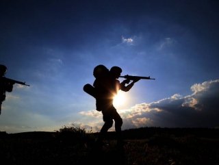 PKK/YPG'li 2 terörist teslim oldu
