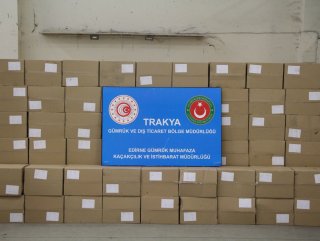 Kapıkule'de 4.5 milyon makaron ele geçirildi